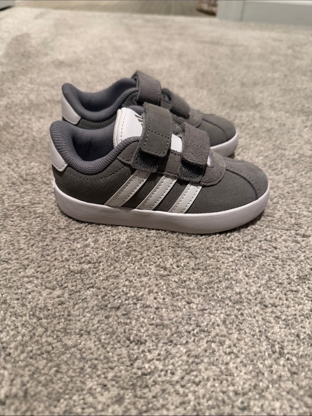 adidas Kids Gray Sneakers with White Stripes